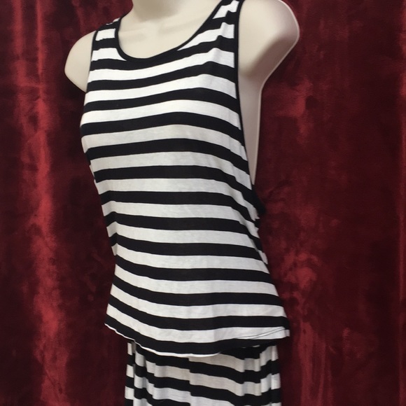 Unique sundress!!!Buy forever 21! - Picture 2 of 4